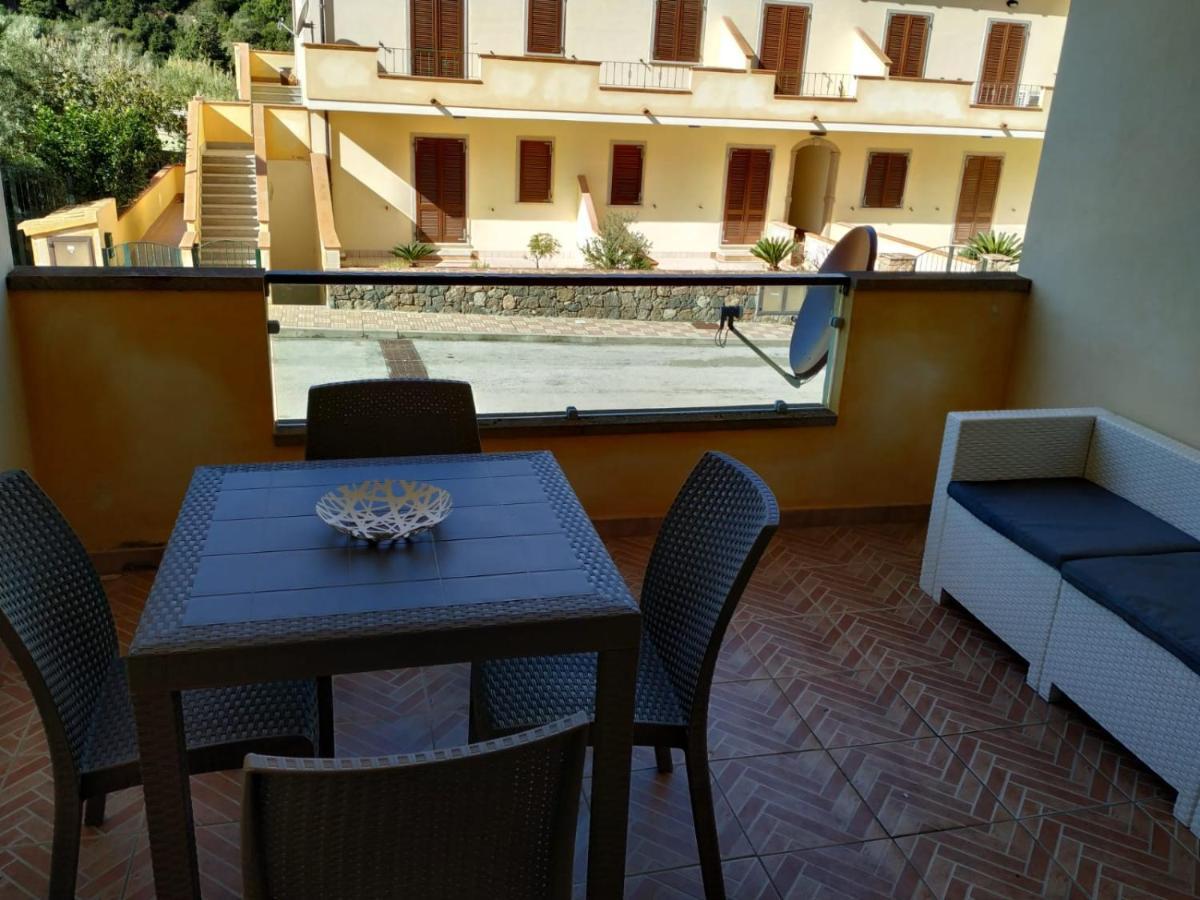 Apartmán La Caletta Di Dany Castelsardo Exteriér fotografie